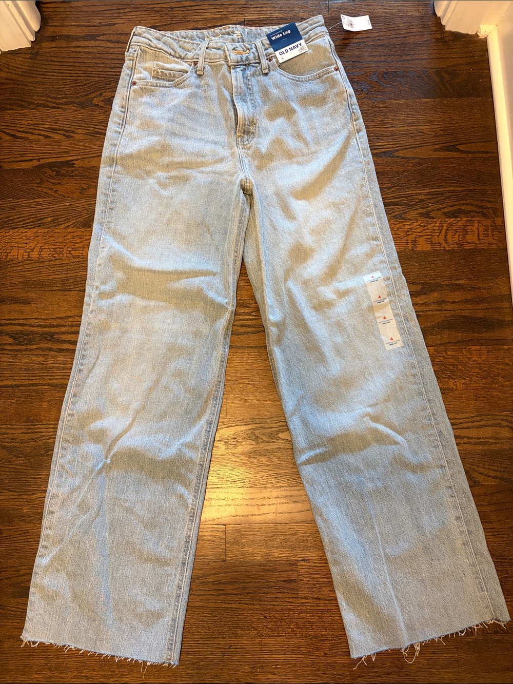 Old Navy Light Wash Wide-Leg Women’s Jeans